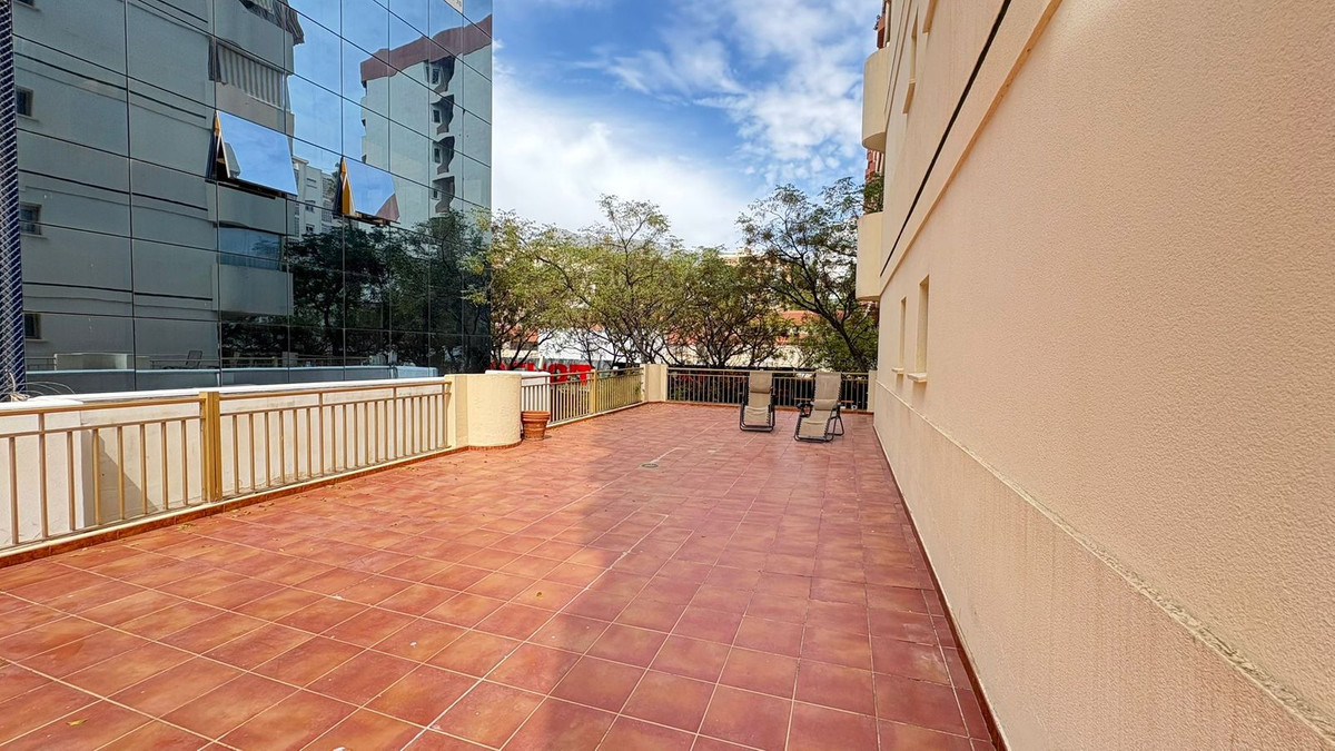 10ddd7280830f2a0c31b3608ee8d9649 - 1