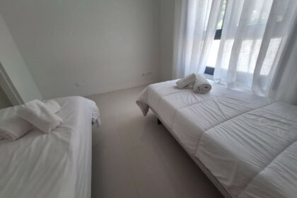 10ef3b67fb76d448923ee856468b138d - 22