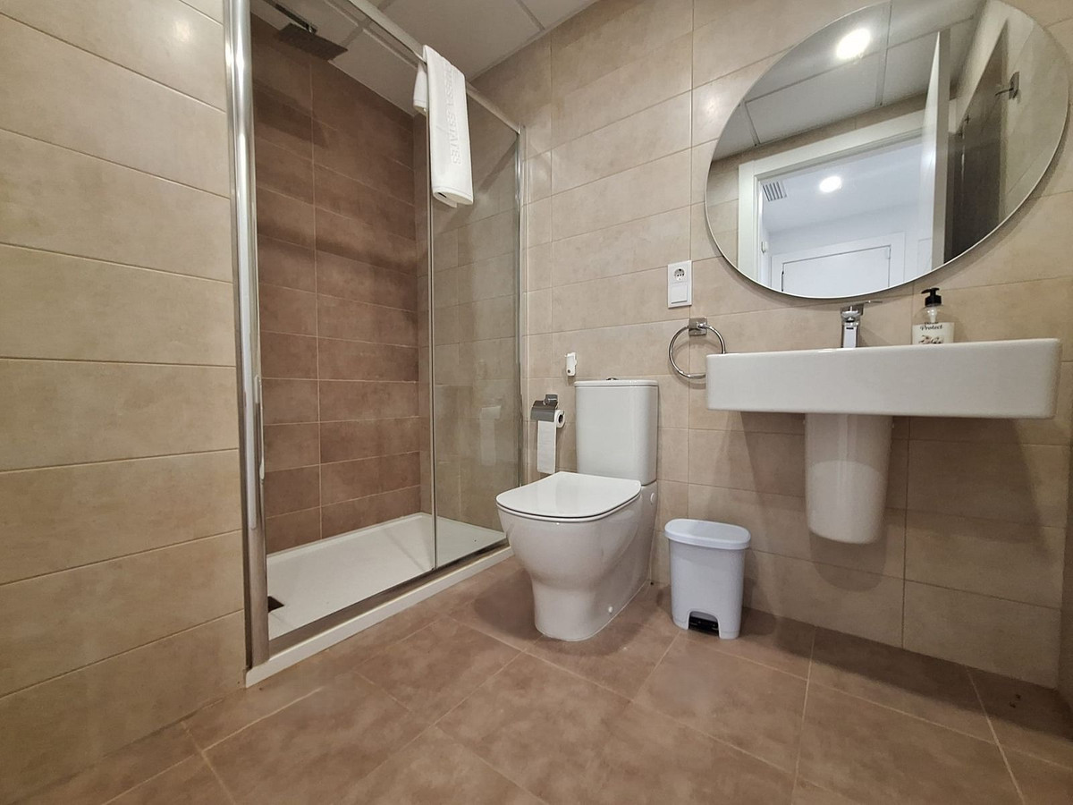 10ef3b67fb76d448923ee856468b138d - 23