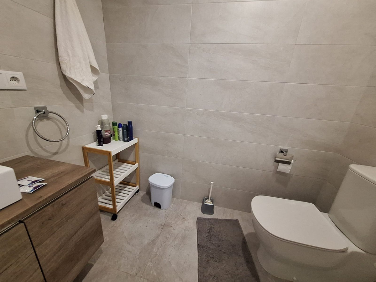 10ef3b67fb76d448923ee856468b138d - 7