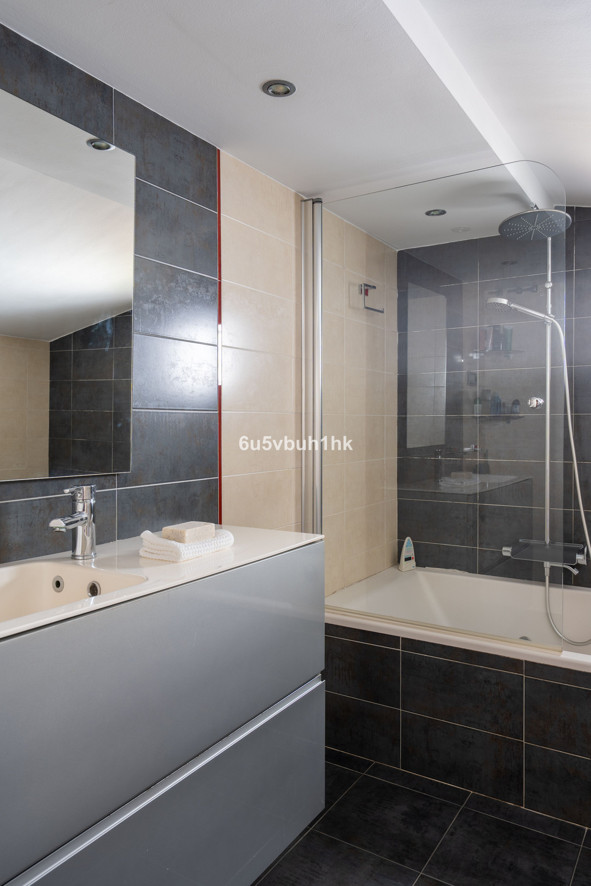 1138badf7a932a0a2efc0a9418e790f5 - 22