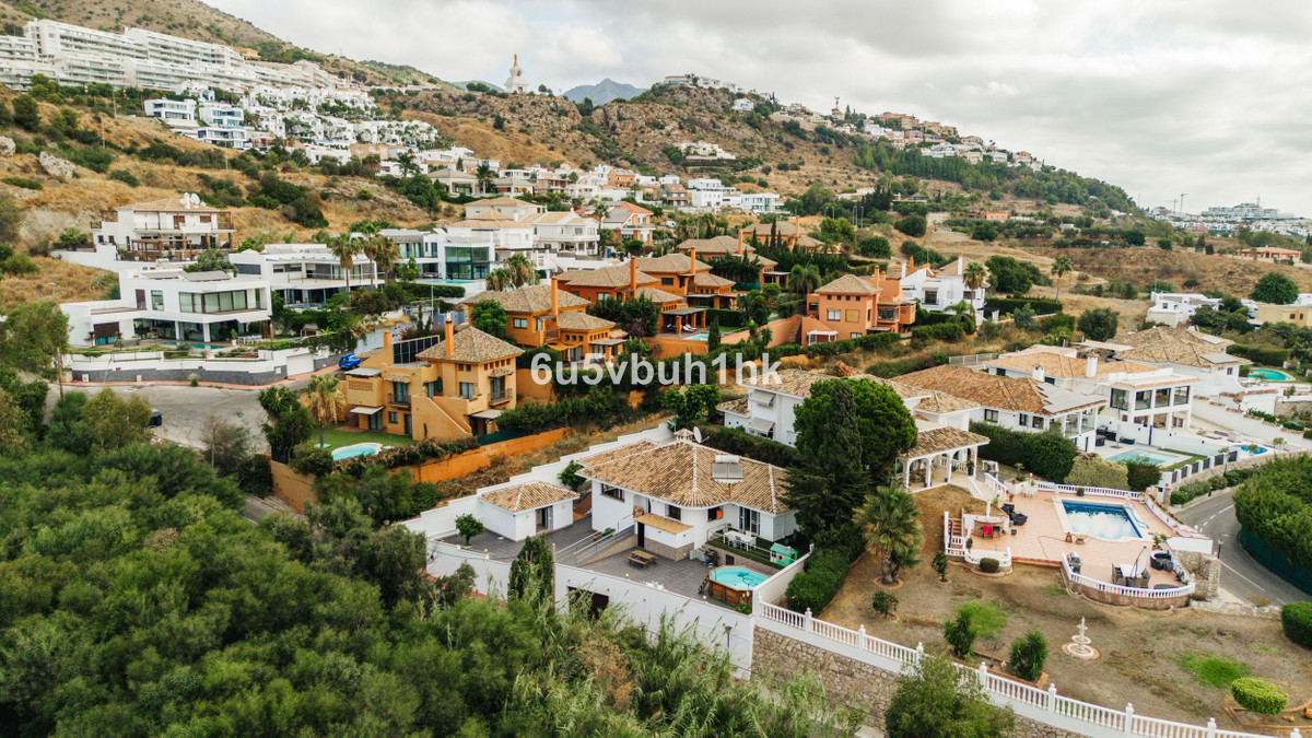 1138badf7a932a0a2efc0a9418e790f5 - 3