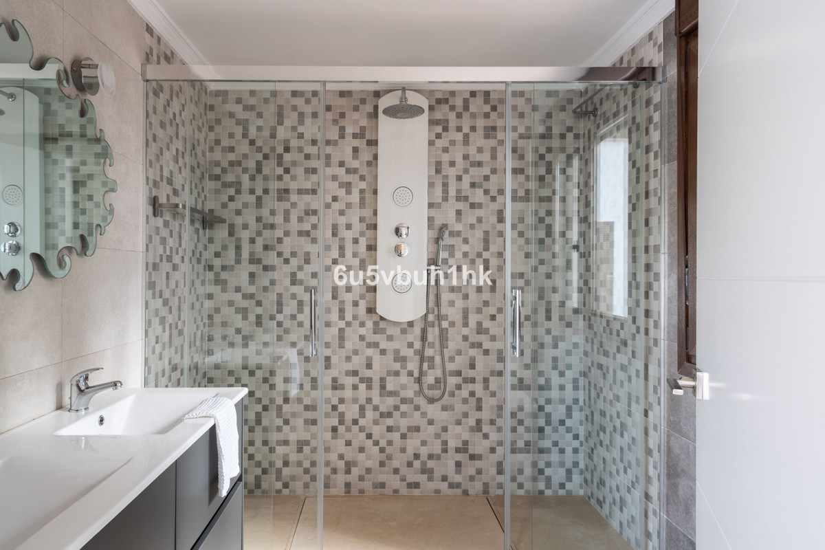 1138badf7a932a0a2efc0a9418e790f5 - 35