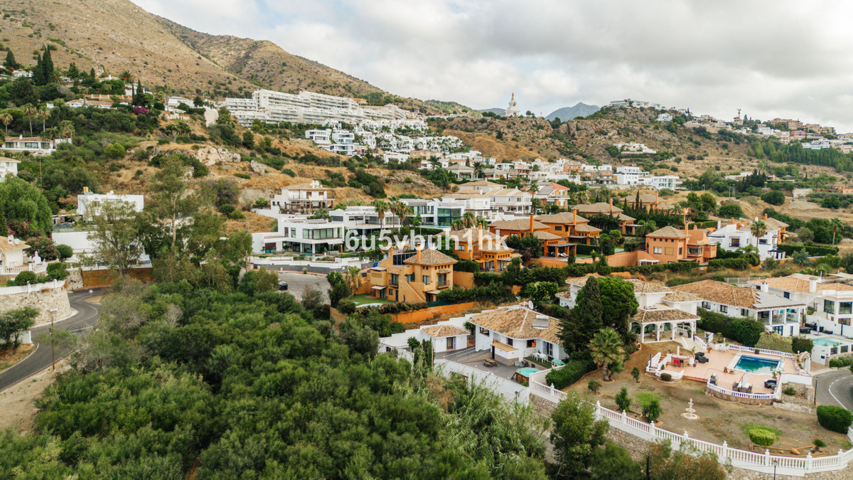 1138badf7a932a0a2efc0a9418e790f5 - 4