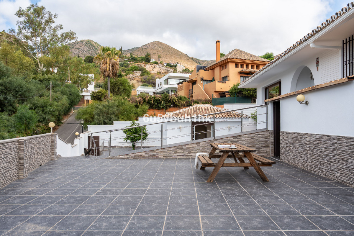 1138badf7a932a0a2efc0a9418e790f5 - 9