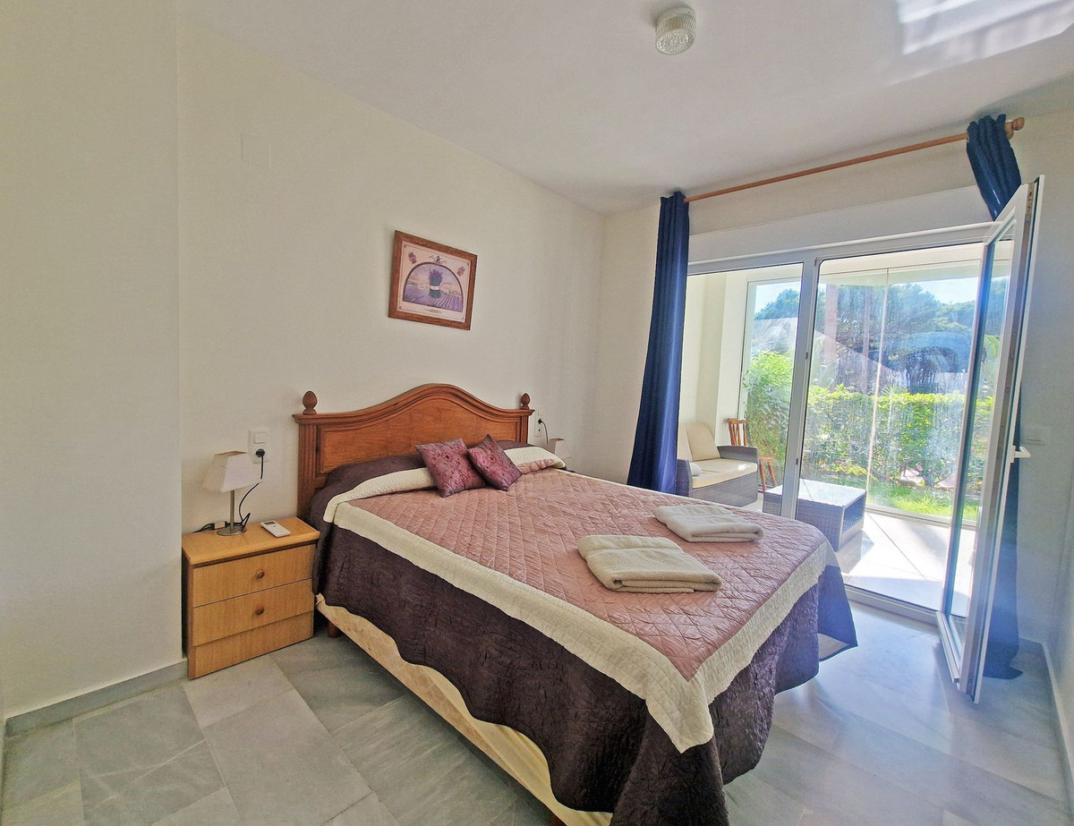 116b0630cb09c14391f89583bbee9dba - 21