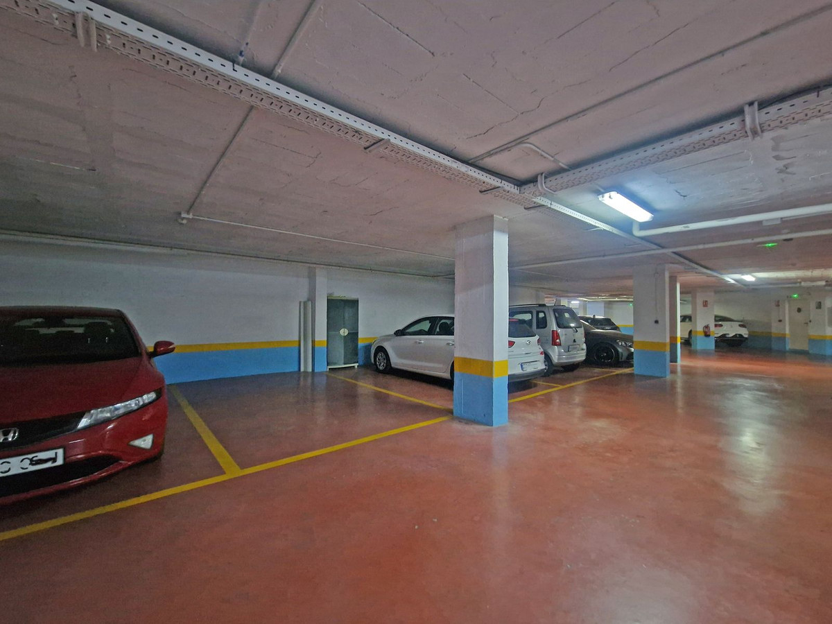 116b0630cb09c14391f89583bbee9dba - 30