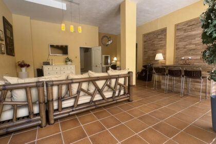 11984f95377e2582779f0237a7dfa182 - 15