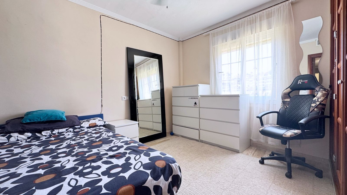 11984f95377e2582779f0237a7dfa182 - 21