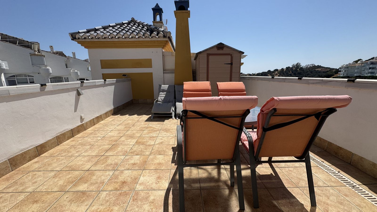 11984f95377e2582779f0237a7dfa182 - 3