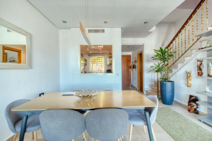 11ce0ed4e50562d5d4bea69fe9e70490 - 13