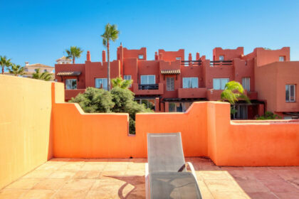 11ce0ed4e50562d5d4bea69fe9e70490 - 40