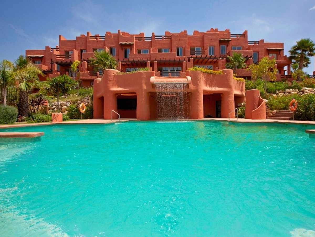 11ce0ed4e50562d5d4bea69fe9e70490 - 41