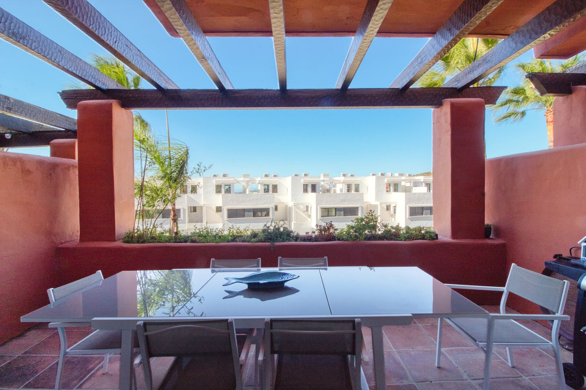 11ce0ed4e50562d5d4bea69fe9e70490 - 9