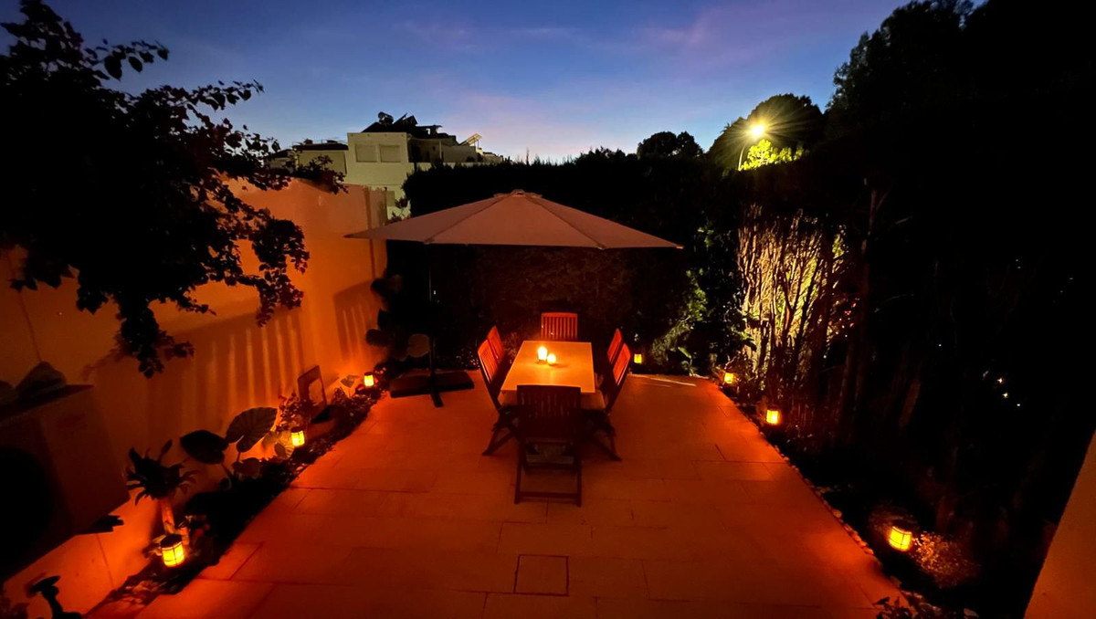 12057e6cdd395ea63e5ca5d16f0e9ee0 - 15