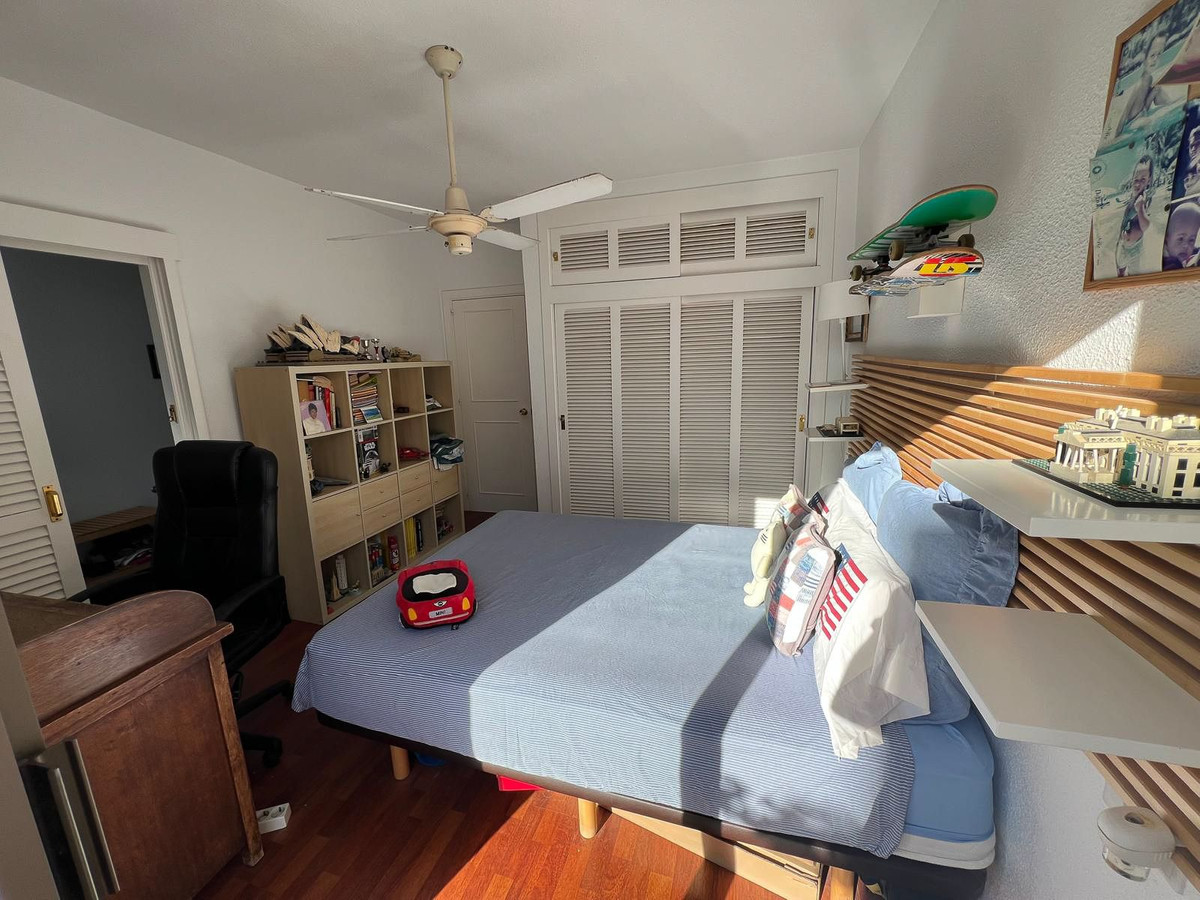 12057e6cdd395ea63e5ca5d16f0e9ee0 - 29