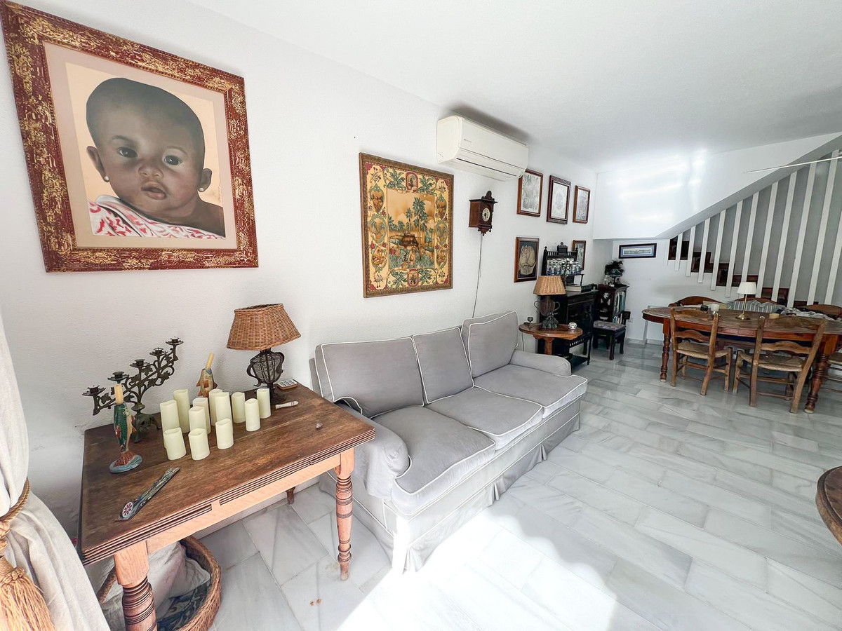 12057e6cdd395ea63e5ca5d16f0e9ee0 - 3