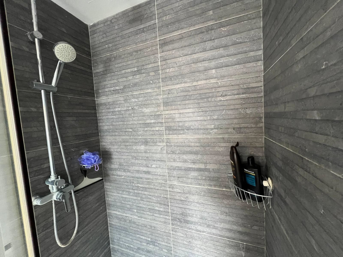 12057e6cdd395ea63e5ca5d16f0e9ee0 - 8