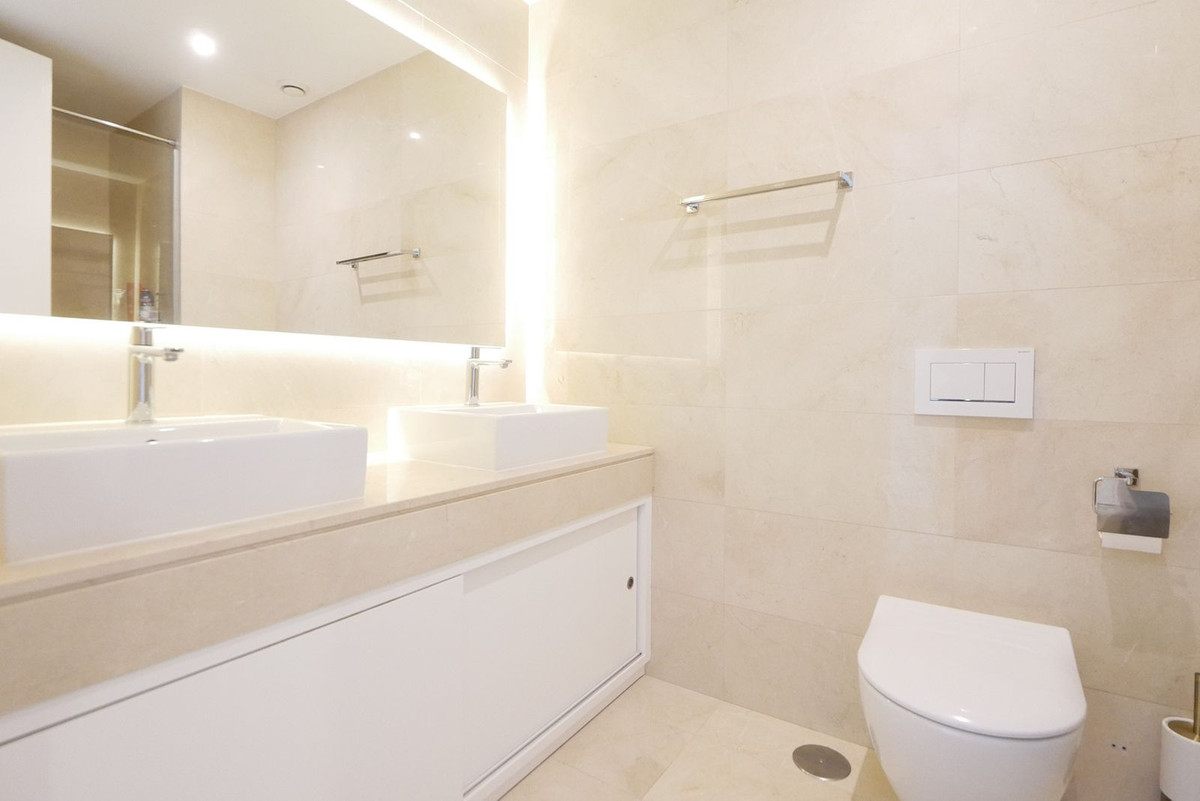 12a3e0e074a9f11b402b1f200252f1ce - 17