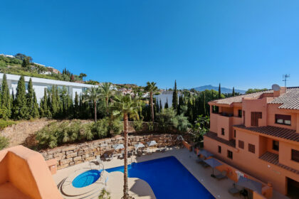 12b75ddc1e2d140d8e4613486ead3a88 - 1