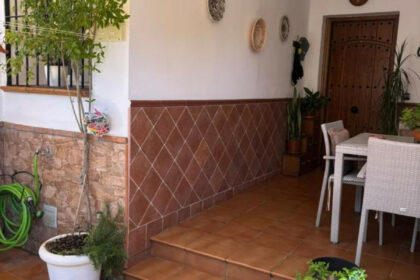 1305c921ec3ad0c854ba916d85ca1376 - 2