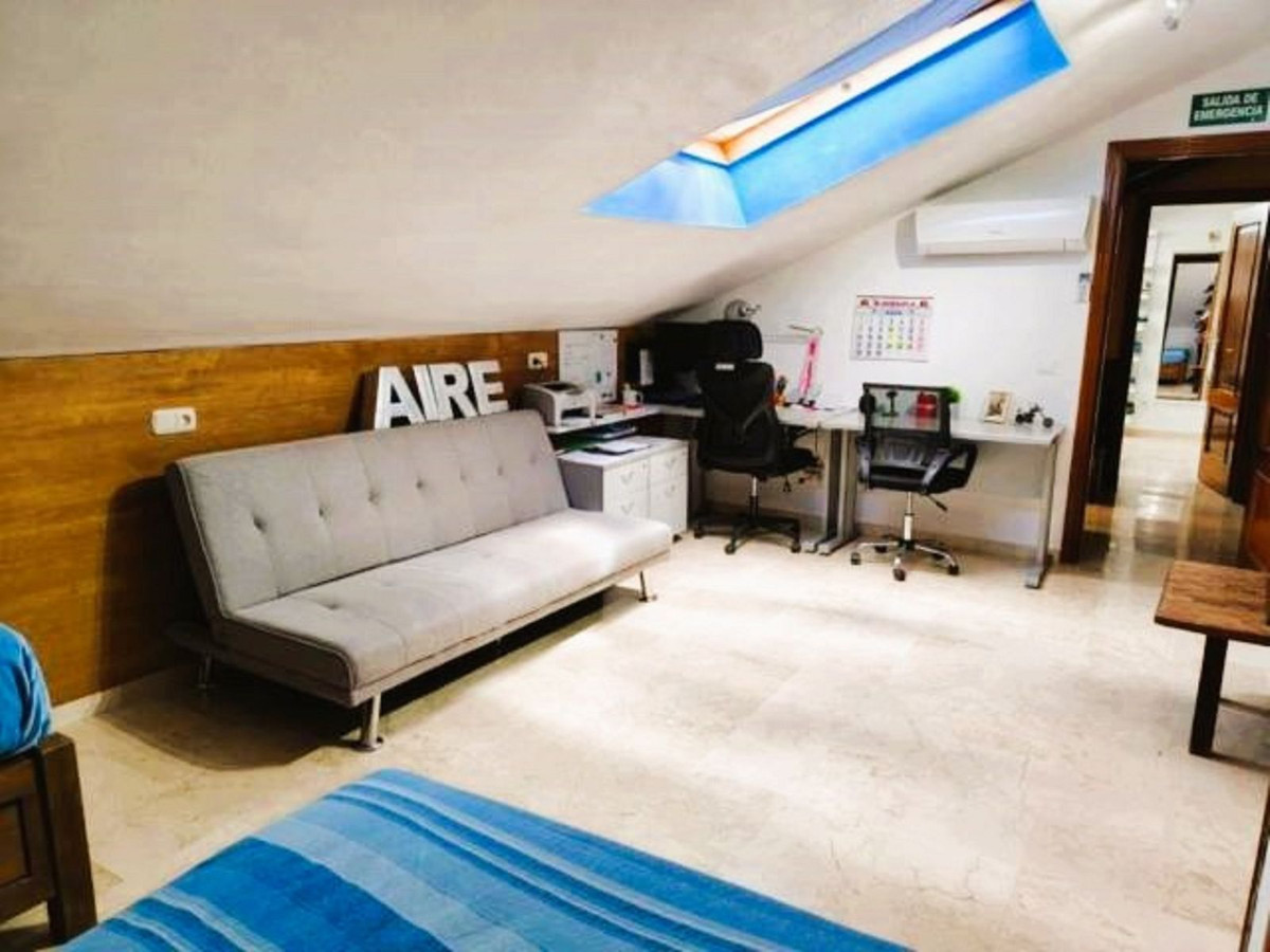 13184e78dafbd839b0198259115b58fc - 31