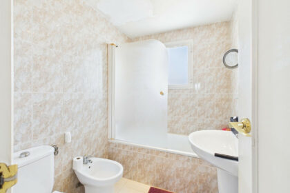 138c978da41b5dc1e422b69744e9e458 - 14