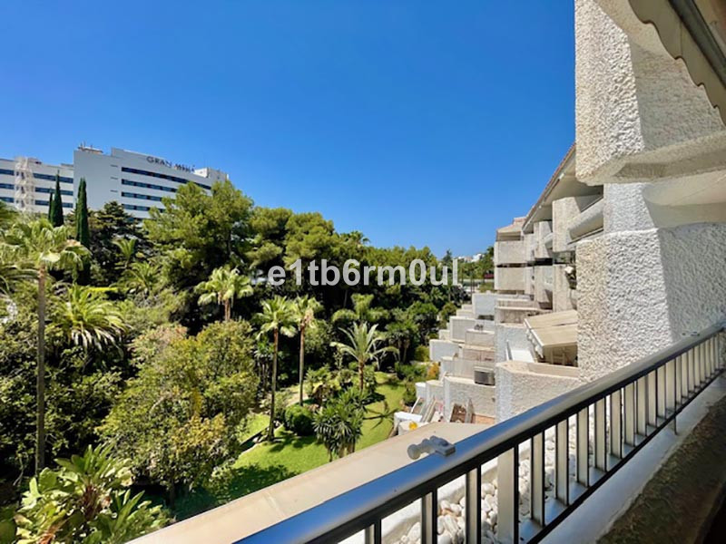 13bbff7ff935a0ac0b368b23225447a4 - 1