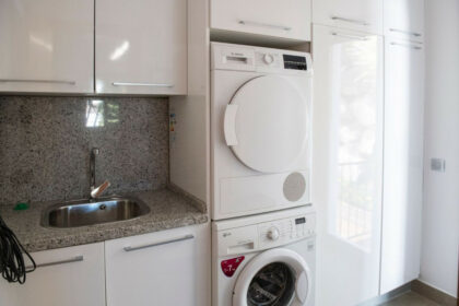 13c16ad7e6f5e2ec678e3da64094e3be - 10