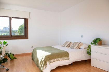 13c16ad7e6f5e2ec678e3da64094e3be - 15