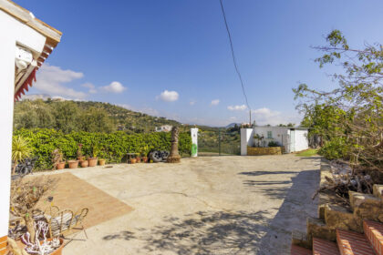 13c8c98d6797abb3e99da2bc7625ee35 - 14