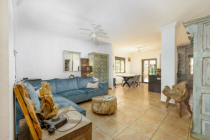 13c8c98d6797abb3e99da2bc7625ee35 - 22