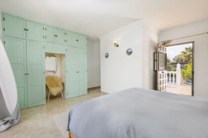 13c8c98d6797abb3e99da2bc7625ee35 - 29