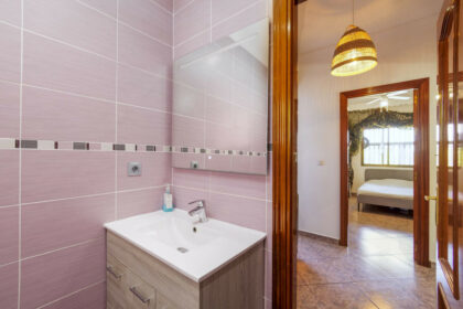 13c8c98d6797abb3e99da2bc7625ee35 - 38