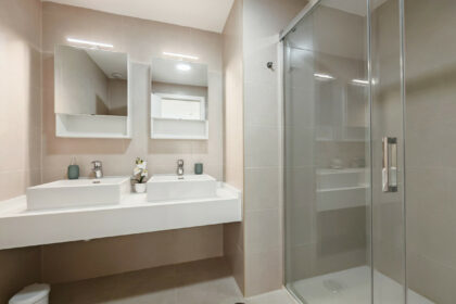 13c969501628cfafc9fee53a21b480a8 - 12