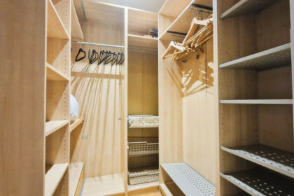 13d12f33216af22d3c7e573f518a6ace - 10