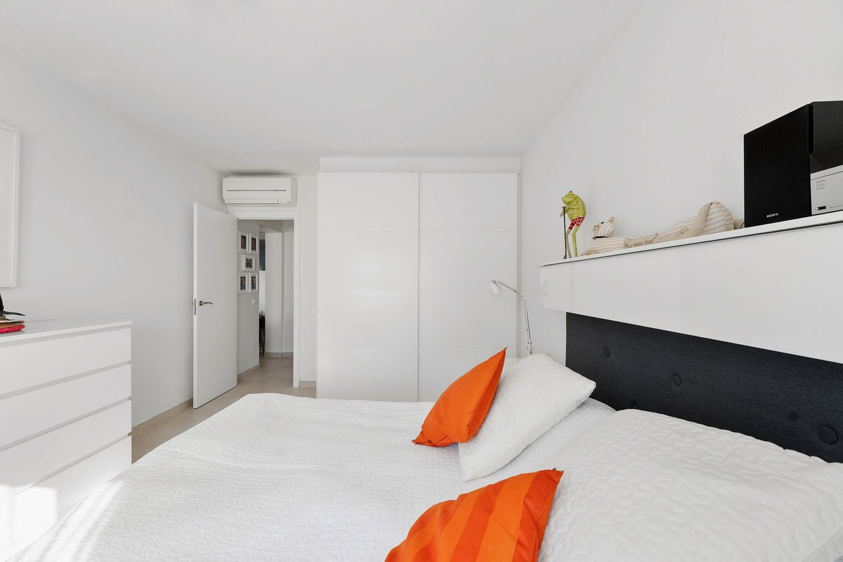 1435fbe34323643a0a63d599f21a5fb1 - 16