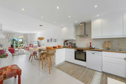 1435fbe34323643a0a63d599f21a5fb1 - 3