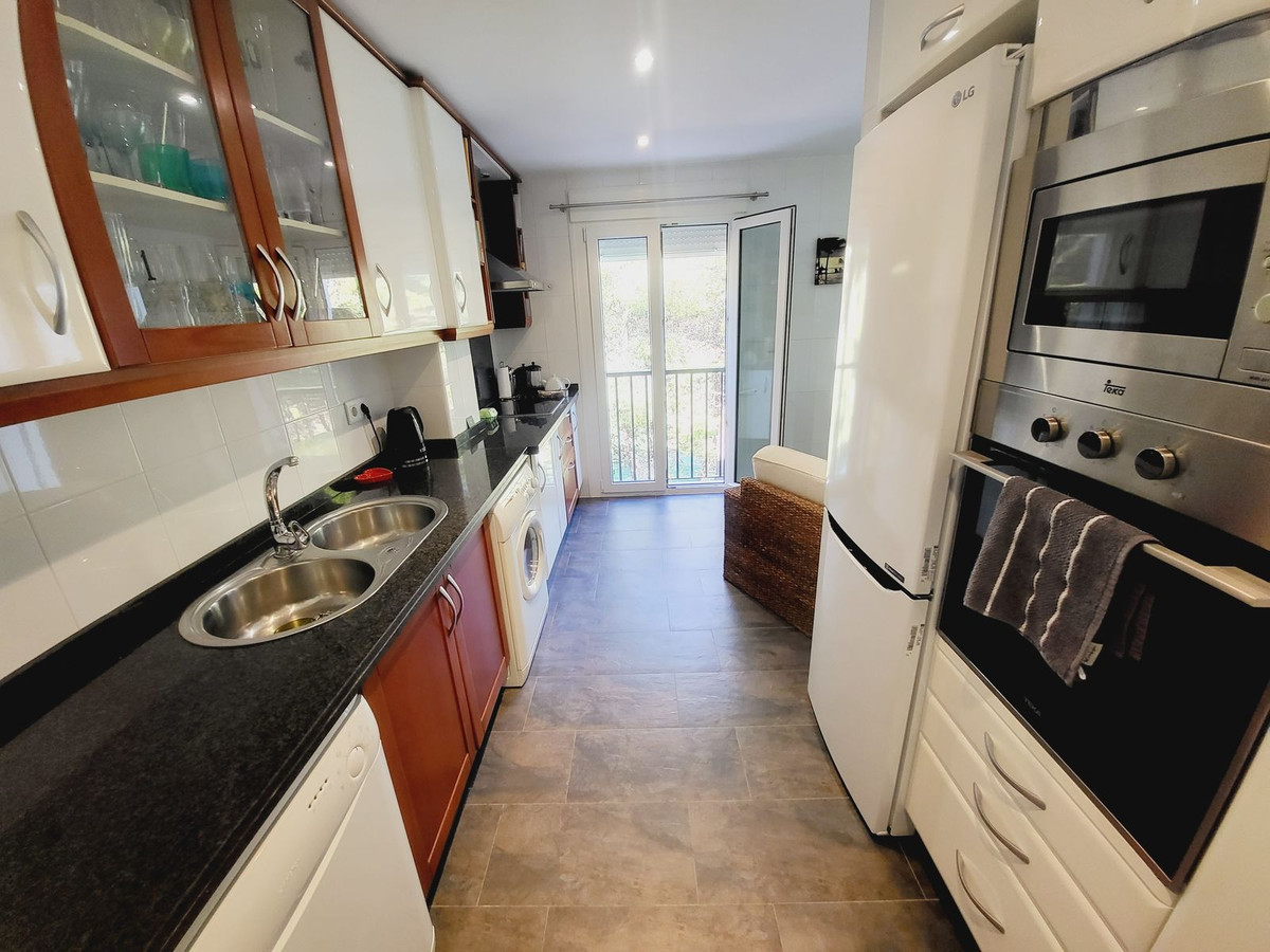 1477425fdd4d06bbb58283604c1e6265 - 10