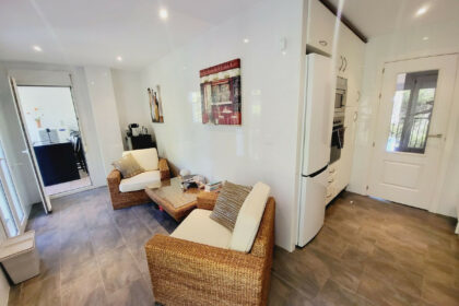 1477425fdd4d06bbb58283604c1e6265 - 12