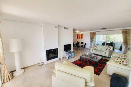 1477425fdd4d06bbb58283604c1e6265 - 2