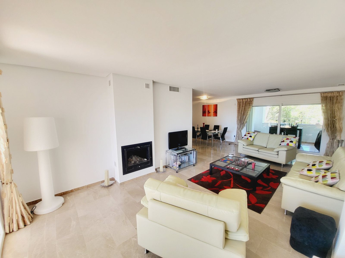 1477425fdd4d06bbb58283604c1e6265 - 2