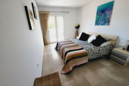 1477425fdd4d06bbb58283604c1e6265 - 20