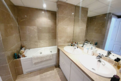 1477425fdd4d06bbb58283604c1e6265 - 23