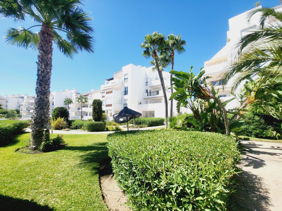 1477425fdd4d06bbb58283604c1e6265 - 7