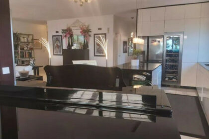 152ceeea76c7cad7e3a842cf62ae1849 - 5