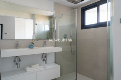 157aabb1036e5a5db2ad62bdbd888a83 - 27