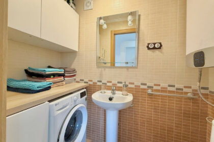 15aacf0adace954219d852a737a95c7c - 21