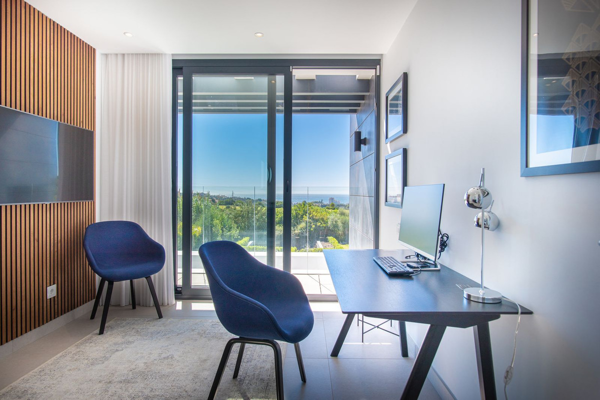 15c3ba5f00d9674826254d8dda67c00c - 10