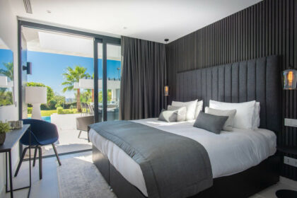 15c3ba5f00d9674826254d8dda67c00c - 19